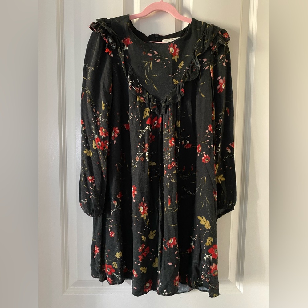 ✨2/$40✨ Zara Girls’ Floral Mini Dress